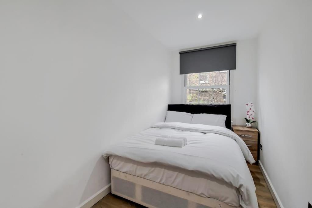לונדון Flat 5 Mornington Crescent, 2 Bedroom, 1 Bathroom Flat מראה חיצוני תמונה